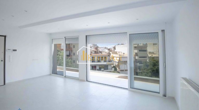 Apartment 112 sqm for rent, Athens - South, Palaio Faliro
