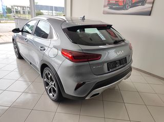 Kia XCeed 2022 Mild-Hybrid-160hp-thumb-1