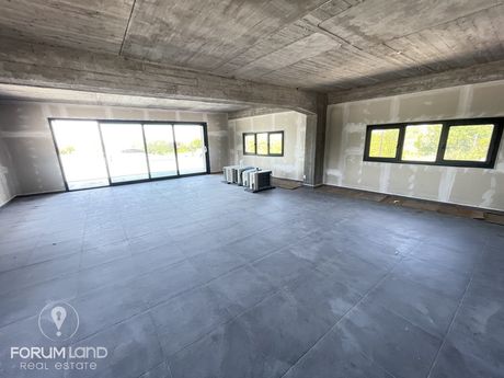 Office 830 sqm for rent
