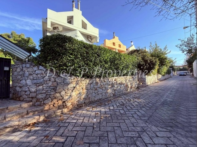 Μεζονέτα 250 τ.μ. πρός ενοικίαση, Αθήνα - Βόρεια Προάστια, Κηφισιά