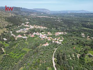 Οικόπεδο 680.000 τ.μ. για πώληση