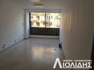 Γραφείο 45 τ.μ. για πώληση, Θεσσαλονίκη - Κέντρο, Καμάρα-thumb-4