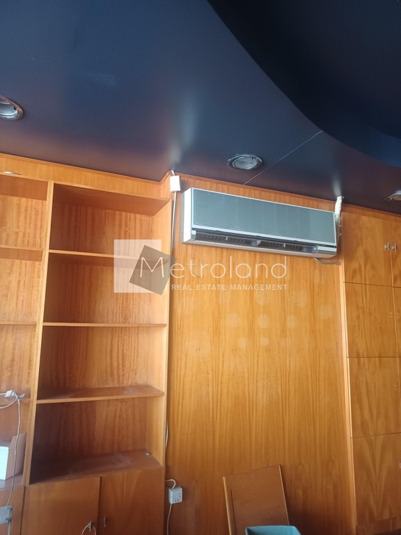 Κατάστημα 180 τ.μ. προς ενοικίαση, Πασαλιμάνι