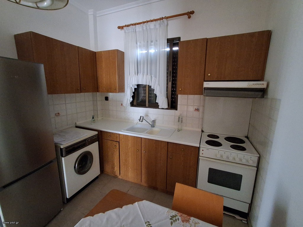 Studio / γκαρσονιέρα 90 τ.μ. προς ενοικίαση, Μεταγωγών