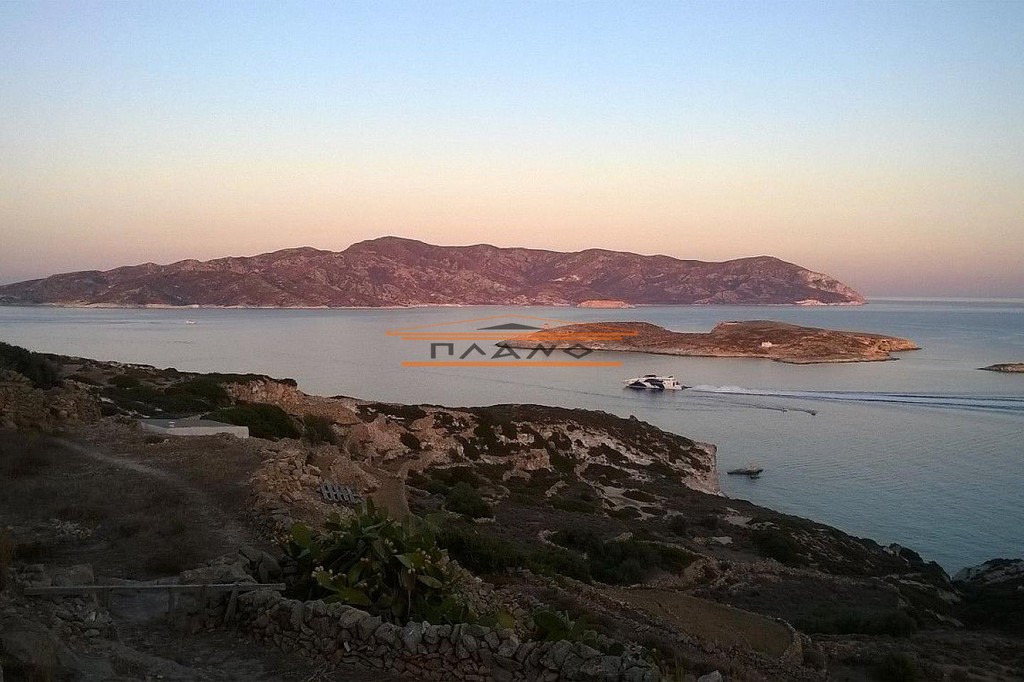 Οικόπεδο 23.500 τ.μ. προς πώληση, Χώρα Κιμώλου