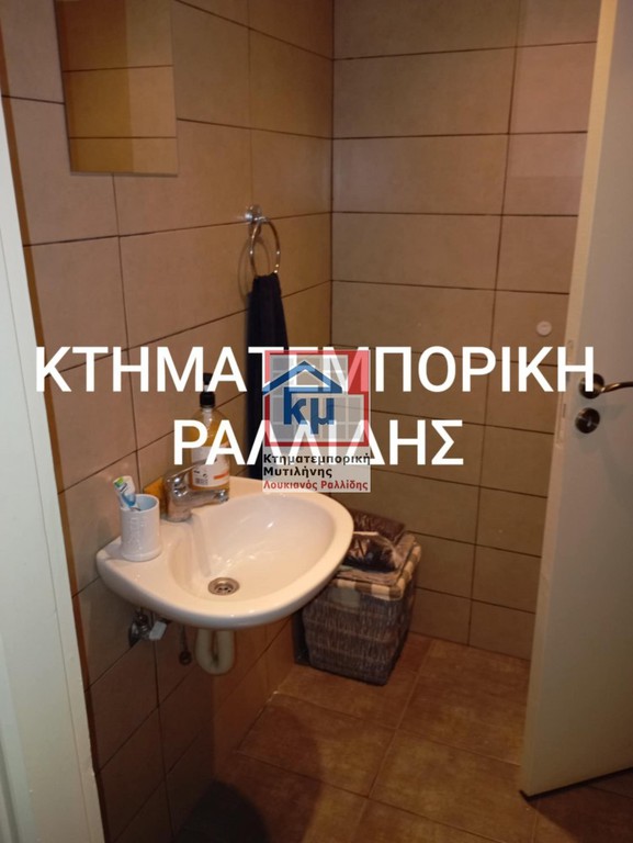 Κατάστημα 90 τ.μ. πρός πώληση, Πειραιάς, Πειραιάς - Κέντρο