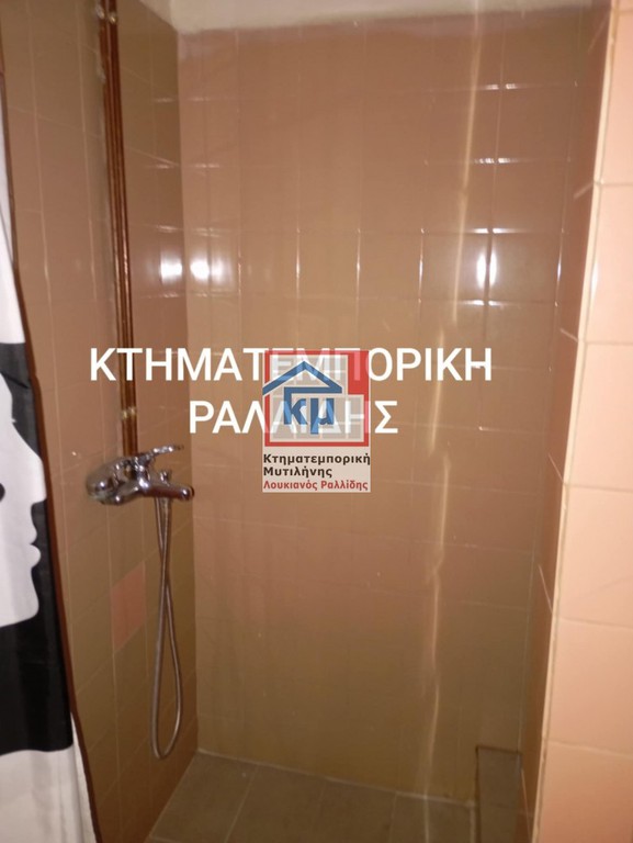 Κατάστημα 90 τ.μ. πρός πώληση, Πειραιάς, Πειραιάς - Κέντρο