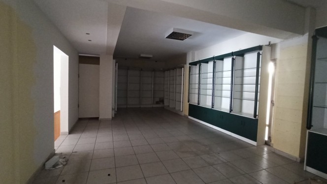 Κατάστημα 240 τ.μ. προς ενοικίαση, Διαβατά