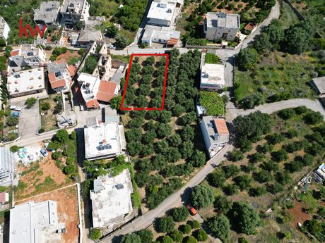 Οικόπεδο 680 τ.μ. προς πώληση