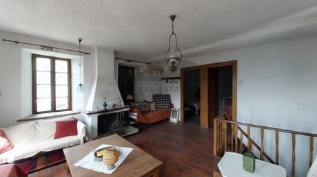 Detached home 160 sqm for sale