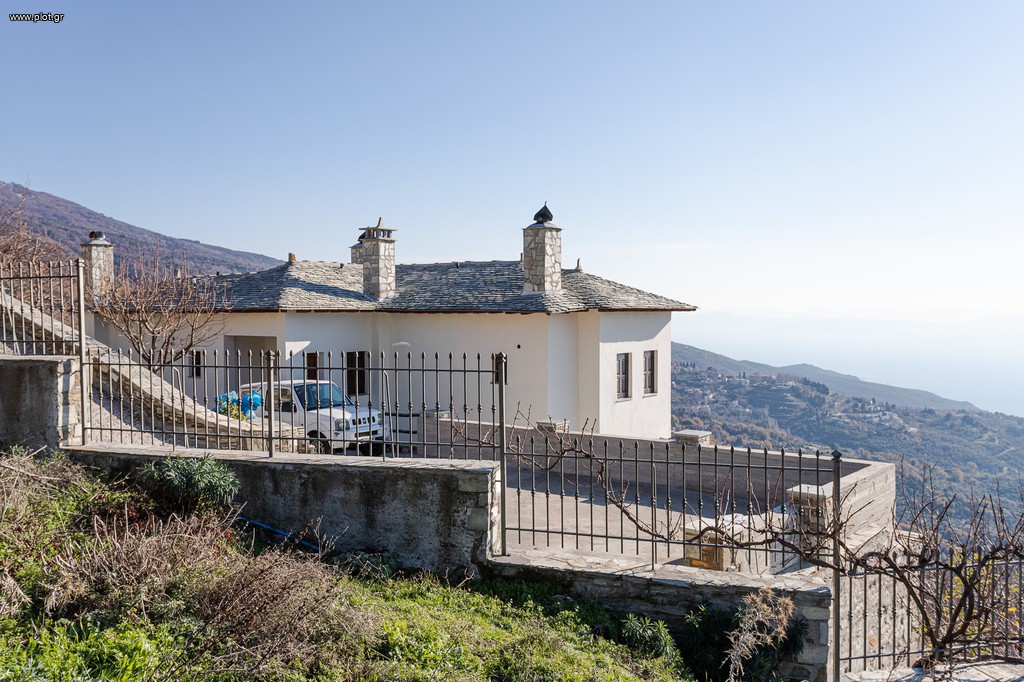 Μεζονέτα 222 τ.μ. πρός πώληση, Μαγνησία, Πορταριά