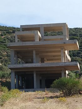 Μεζονέτα 320 τ.μ. προς πώληση