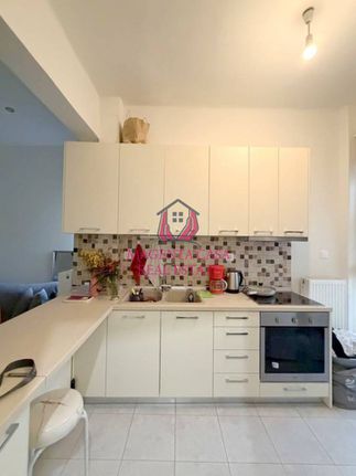 Apartment 75 sqm for rent, Thessaloniki - Center, Vardaris