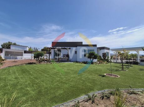 Bungalow 130 τ.μ. πρός ενοικίαση
