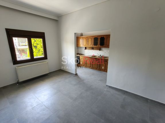 Apartment 100 sqm for rent, Thessaloniki - Suburbs, Thermi