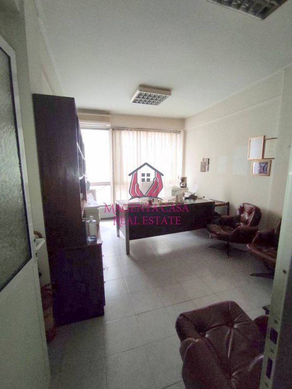 Γραφείο 30 τ.μ. προς ενοικίαση, Θεσσαλονίκη - Κέντρο, Λαδάδικα