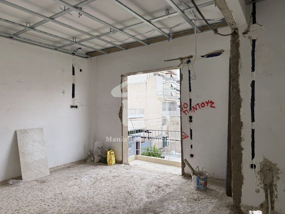 Διαμέρισμα 77 τ.μ. για πώληση, Πειραιάς, Καμίνια
