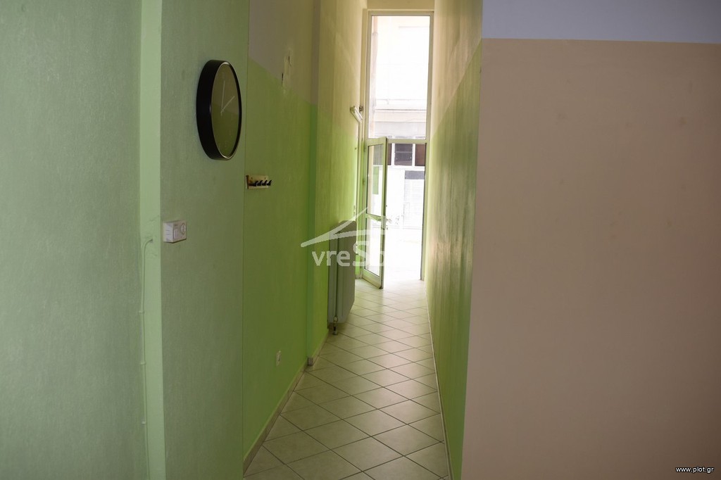 Κατάστημα 75 τ.μ. πρός ενοικίαση, Ν. Ιωαννίνων, Ιωάννινα