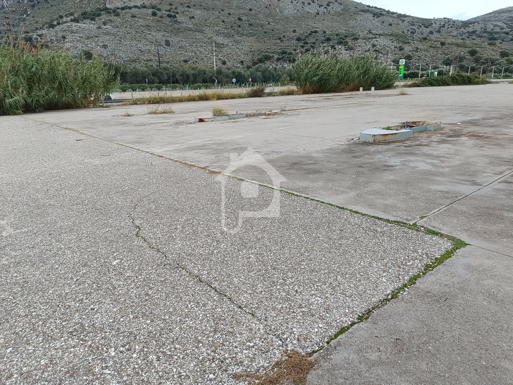 Επιχειρηματικό κτίριο 250 τ.μ. πρός πώληση, Αιτωλοακαρνανία, Ιερά Πόλη Μεσολογγίου