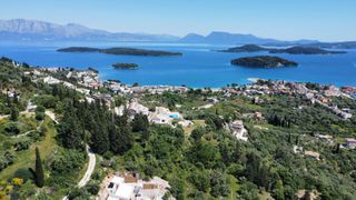 Αγροτεμάχια 4.413 τ.μ. για πώληση