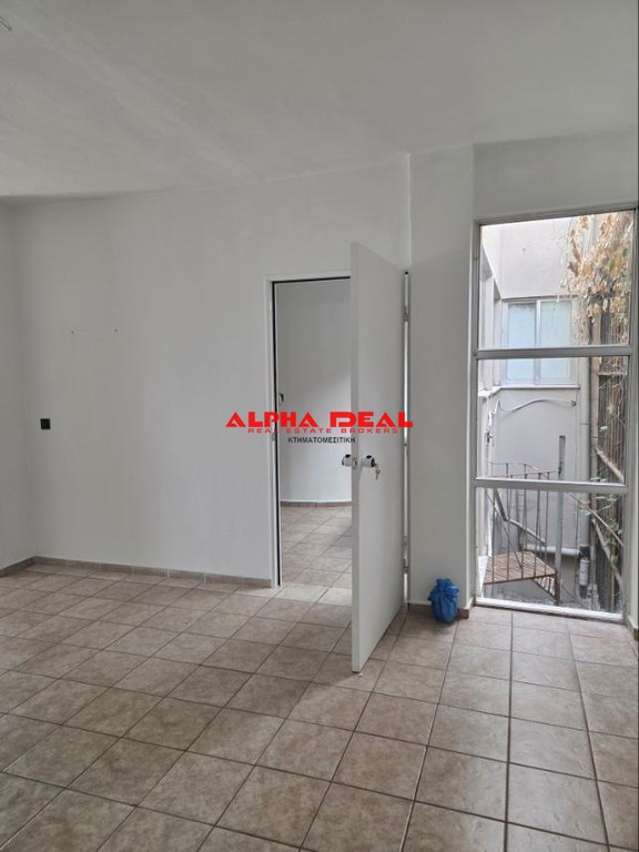 Γραφείο 100 τ.μ. πρός ενοικίαση, Πειραιάς - Προάστια, Κερατσίνι