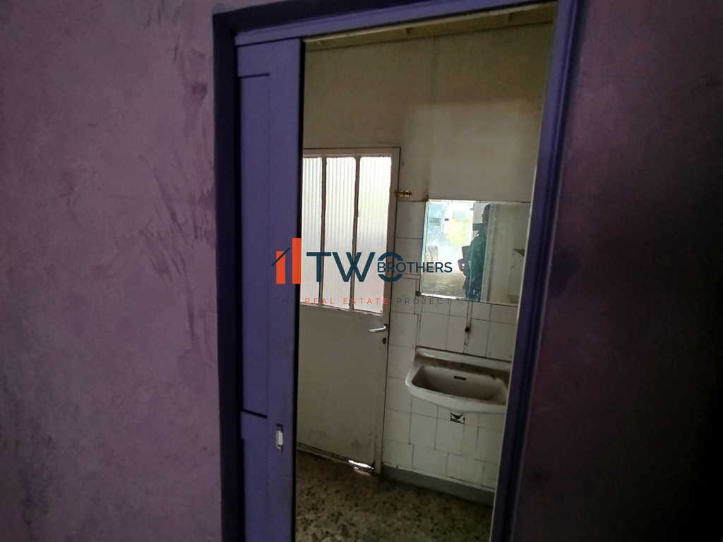 Κατάστημα 35 τ.μ. προς ενοικίαση, Ζωγράφου