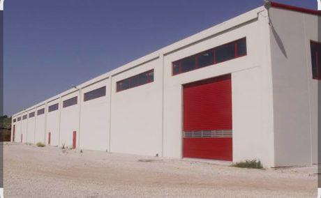 Business bulding 1.280 sqm for rent