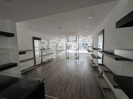 Store 248 sqm for rent