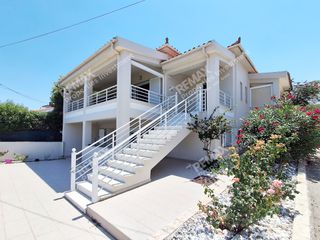 Μονοκατοικία 214 τ.μ. για πώληση