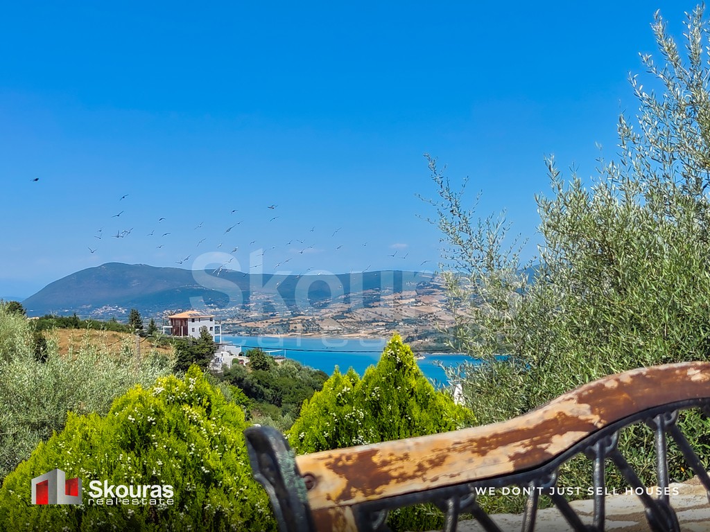 Βίλλα 340 τ.μ. πρός πώληση, Ν. Λευκάδας, Λευκάδα