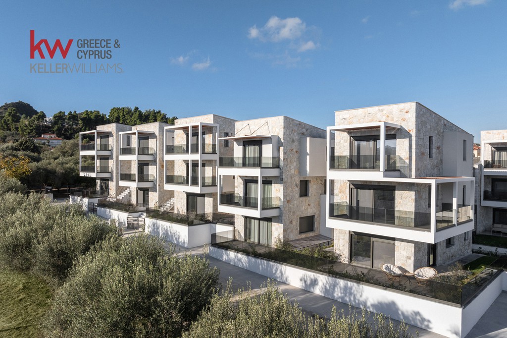 Μεζονέτα 102 τ.μ. προς πώληση, Παλλήνη Χαλκιδικής