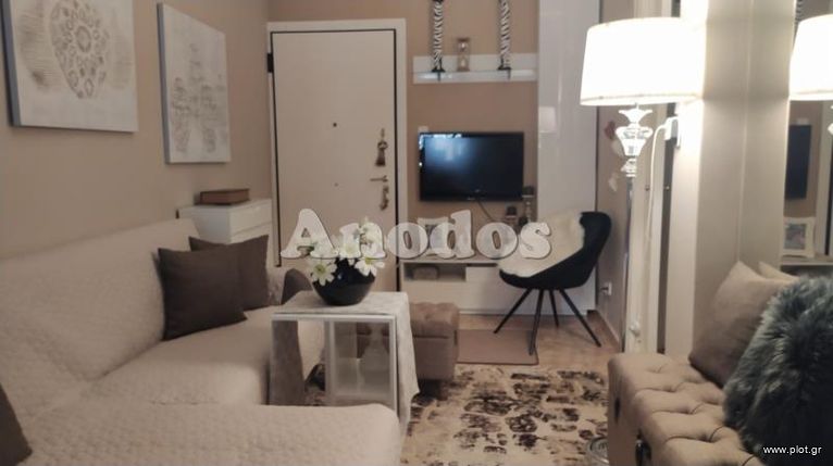 Διαμέρισμα 48 τ.μ. για πώληση, Πειραιάς, Καμίνια
