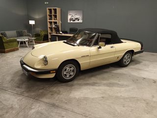 Alfa Romeo Spider 1984 2,0 CABRIO-thumb-1