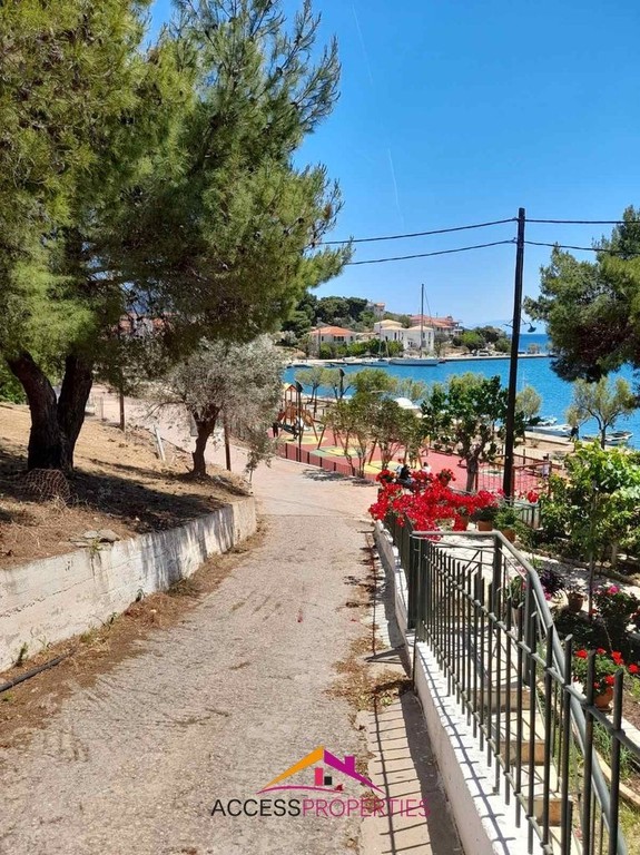 Οικόπεδο 1.720 τ.μ. πρός πώληση, Φωκίδα, Τολοφώνα