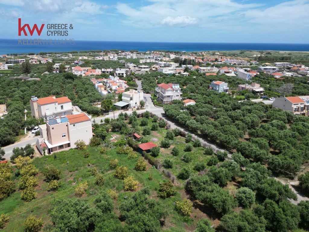 Οικόπεδο 1.018,61 τ.μ. προς πώληση, Ταυρωνίτης