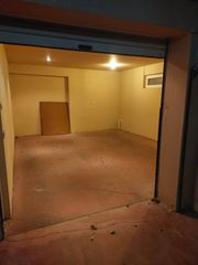 Parking 28 τ.μ. για πώληση, Πειραιάς, Αγία Σοφία-thumb-1
