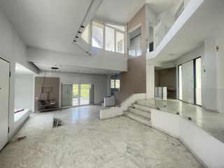 Μονοκατοικία 410 τ.μ. πρός πώληση