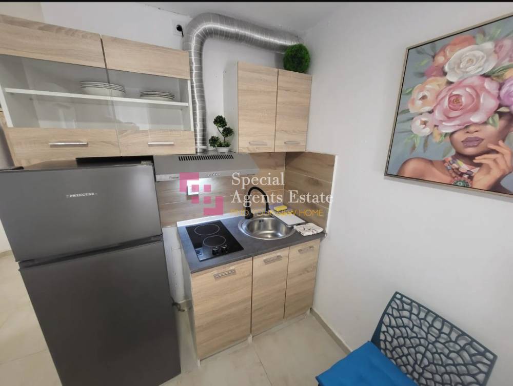 Studio 22 sqm for rent, Thessaloniki - Center, Vardaris