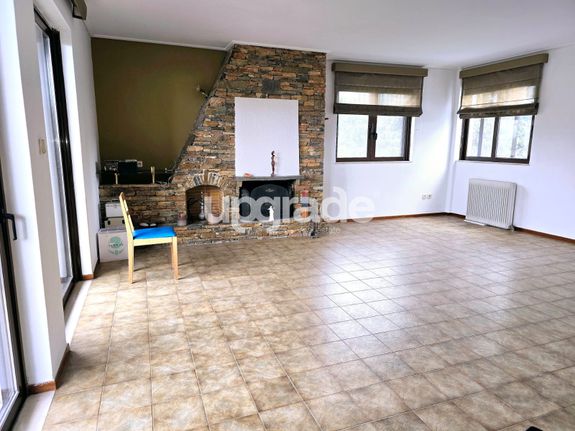 Apartment 122 sqm for rent, Athens - North, Kifisia