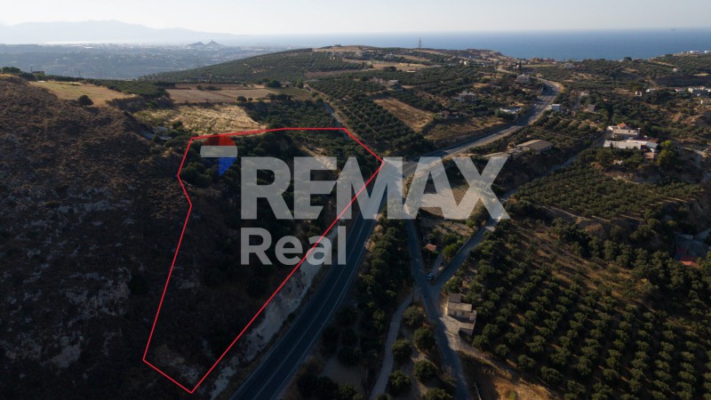 Οικόπεδο 8.209,52 τ.μ. πρός πώληση, Ν. Ηρακλείου, Γούβες