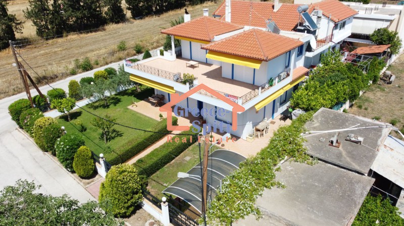 Βίλλα 160 τ.μ. πρός πώληση, Κορινθία, Λουτράκι-Περαχώρα