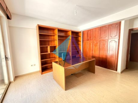 Office 110 sqm for rent