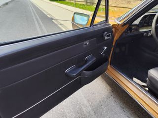 Mercedes-Benz 280 1972 COUPE-thumb-17