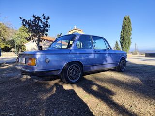 Bmw 2002 1975-thumb-2
