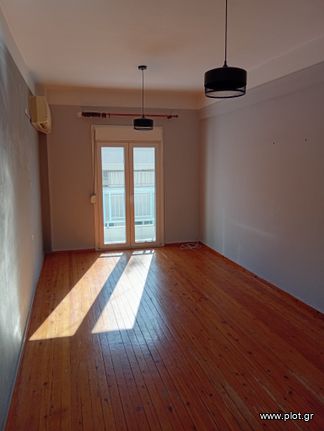 Apartment 50 sqm for rent, Thessaloniki - Center, Charilaou