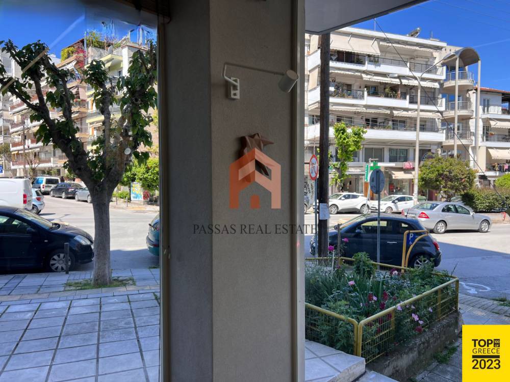 Κατάστημα 67 τ.μ. προς πώληση, Δέρκων