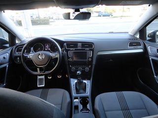 Volkswagen Golf 2017 1600 TDI BLUEMOTION ALL STAR-thumb-21