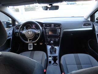 Volkswagen Golf 2017 1600 TDI BLUEMOTION ALL STAR-thumb-23
