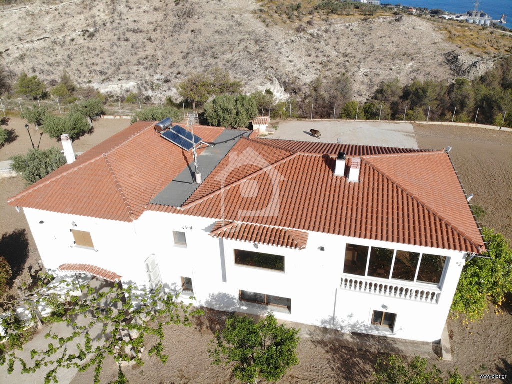 Αγροτεμάχια 55.500 τ.μ. πρός πώληση, Κορινθία, Λουτράκι-Περαχώρα