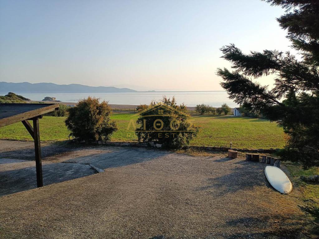 Βίλλα 247 τ.μ. πρός πώληση, Χαλκιδική, Σταγείρων - Ακάνθου